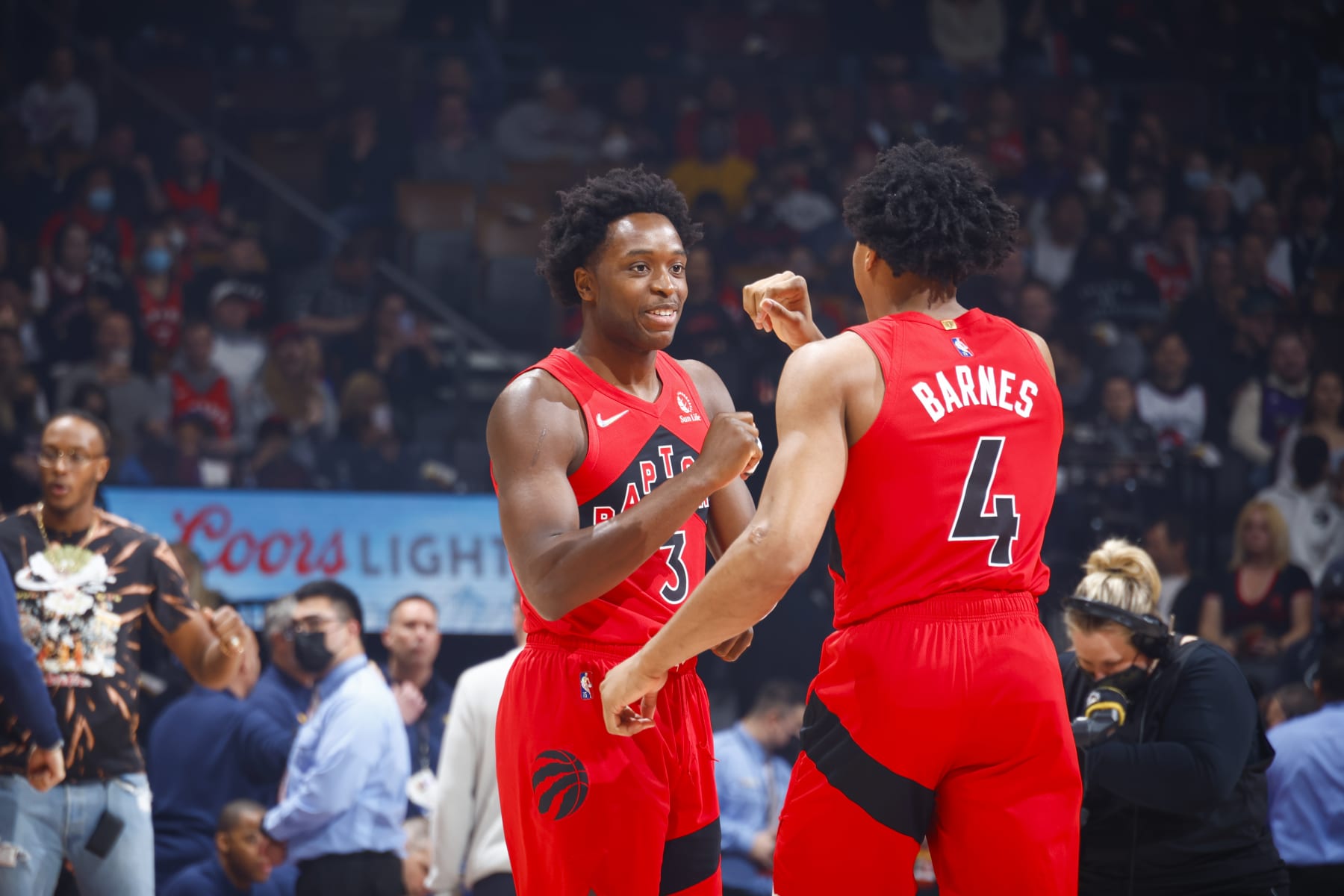 TORONTO, CANADA - MARCH 26: Scottie Barnes #4 of the Toronto Raptors greets OG Anunoby #3 of the Toronto Raptors before the game against the Indiana Pacers on March 26, 2022 at the Scotiabank Arena in Toronto, Ontario, Canada. NOTE TO USER: User expressly acknowledges and agrees that, by downloading and or using this Photograph, user is consenting to the terms and conditions of the Getty Images License Agreement. Mandatory Copyright Notice: Copyright 2022 NBAE (Photo by Vaughn Ridley/NBAE via Getty Images)