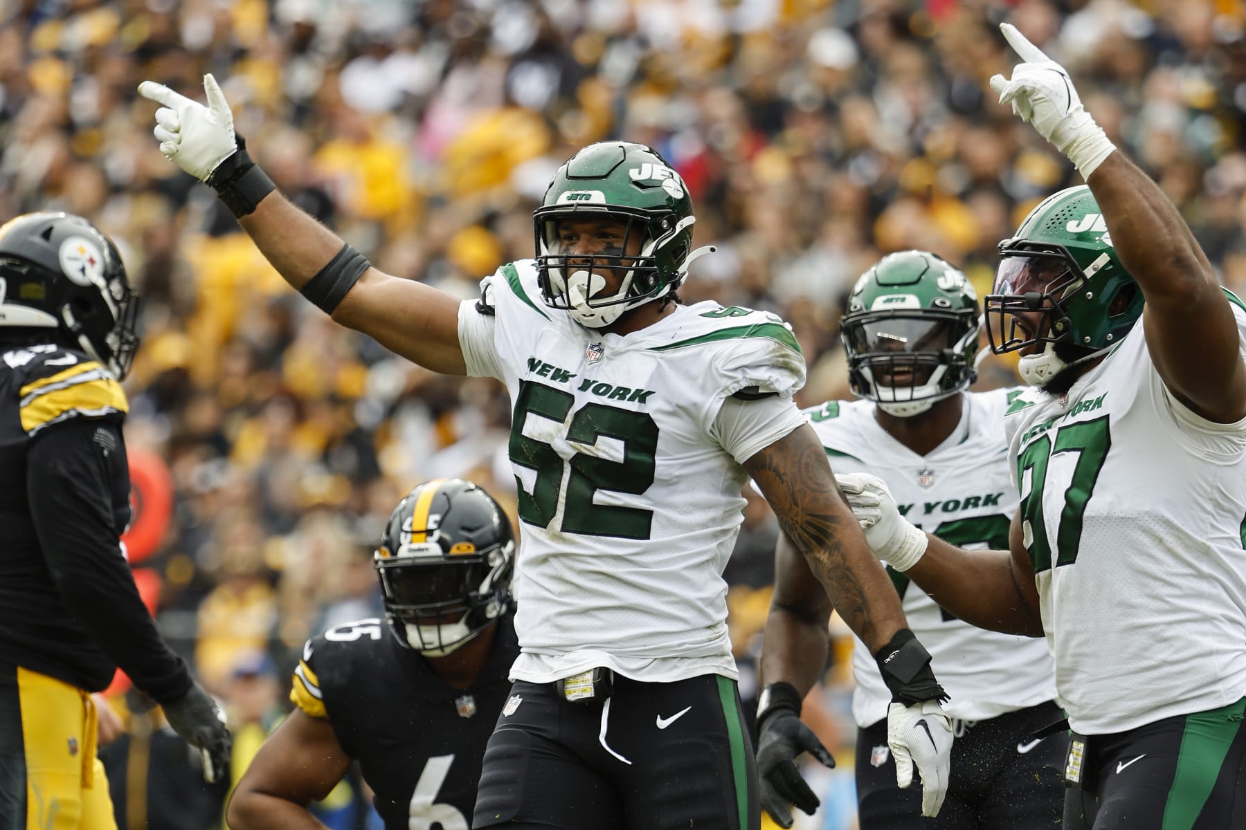 New York Jets defensive end Jermaine Johnson celebrates a sack against the Pittsburgh Steelers during an NFL football game at Acrisure Stadium, Sunday, Oct. 2, 2022 in Pittsburgh, Penn. (Winslow Townson/AP Images for Panini)