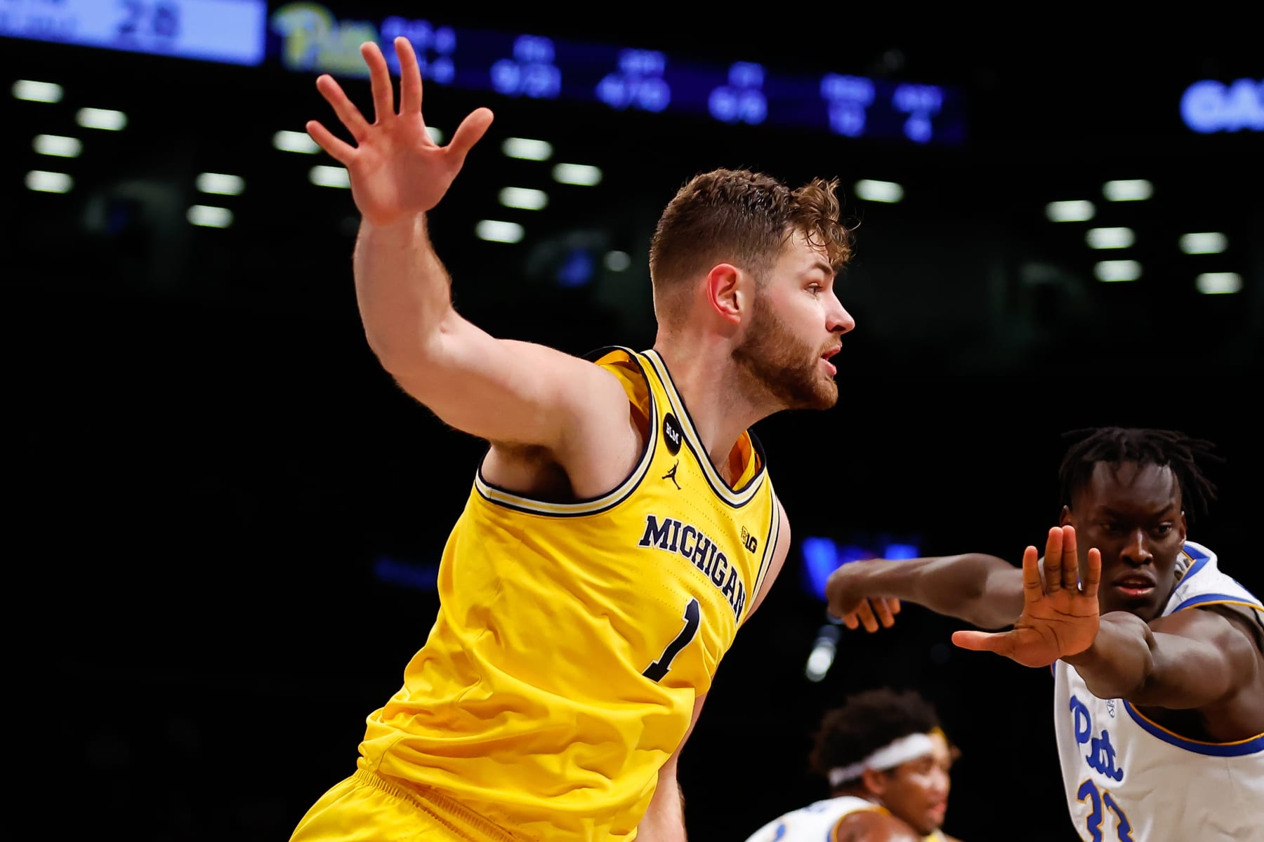 Michigan's Hunter Dickinson