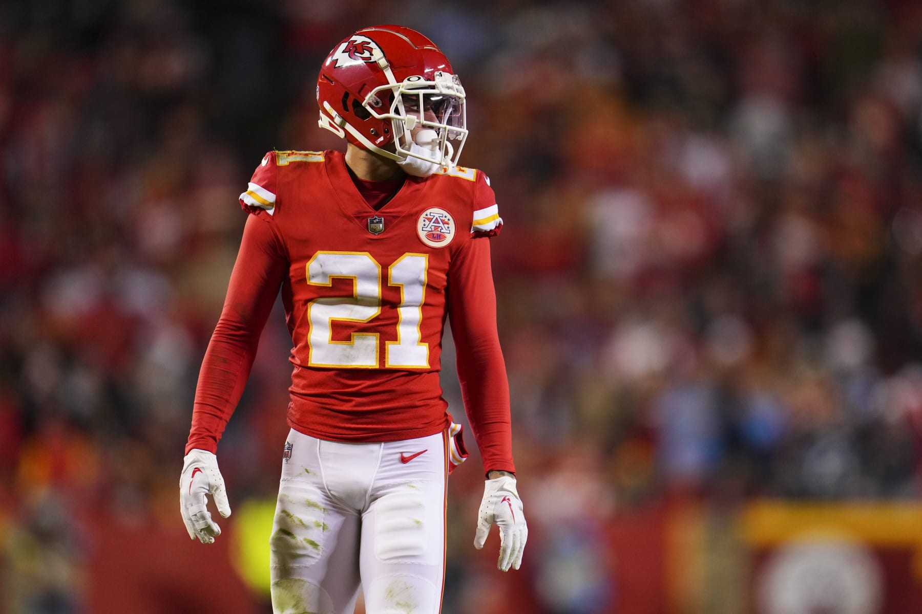 KANSAS CITY, MO - NOVEMBER 06: Trent McDuffie #21 of the Kansas City Chiefs gets set against the Tennessee Titans at GEHA Field at Arrowhead Stadium on November 6, 2022 in Kansas City, Missouri. (Photo by Cooper Neill/Getty Images)
