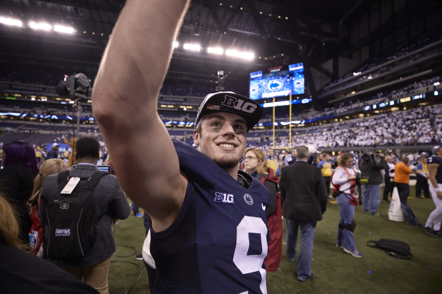 College Football: Big Ten Championship: Penn State QB Trace McSorley (9) victorious after winning game vs Wisconsin at Lucas Oil Stadium.
Indianapolis, IN 12/3/2016
CREDIT: Jeff Haynes (Photo by Jeff Haynes /Sports Illustrated via Getty Images)
(Set Number: SI646 TK1 )