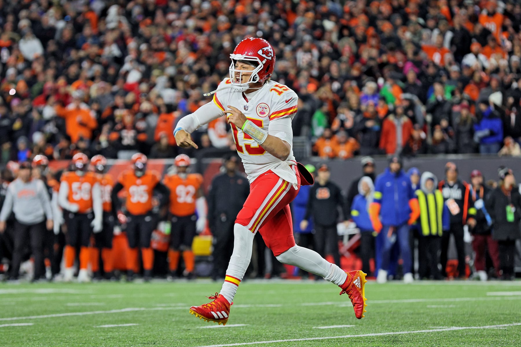CINCINNATI, OHIO - DECEMBER 04: Patrick Mahomes #15 of the Kansas City Chiefs celebrates after scoring a touchdown against the Cincinnati Bengals during the third quarter of the game at Paycor Stadium on December 04, 2022 in Cincinnati, Ohio. (Photo by Andy Lyons/Getty Images)