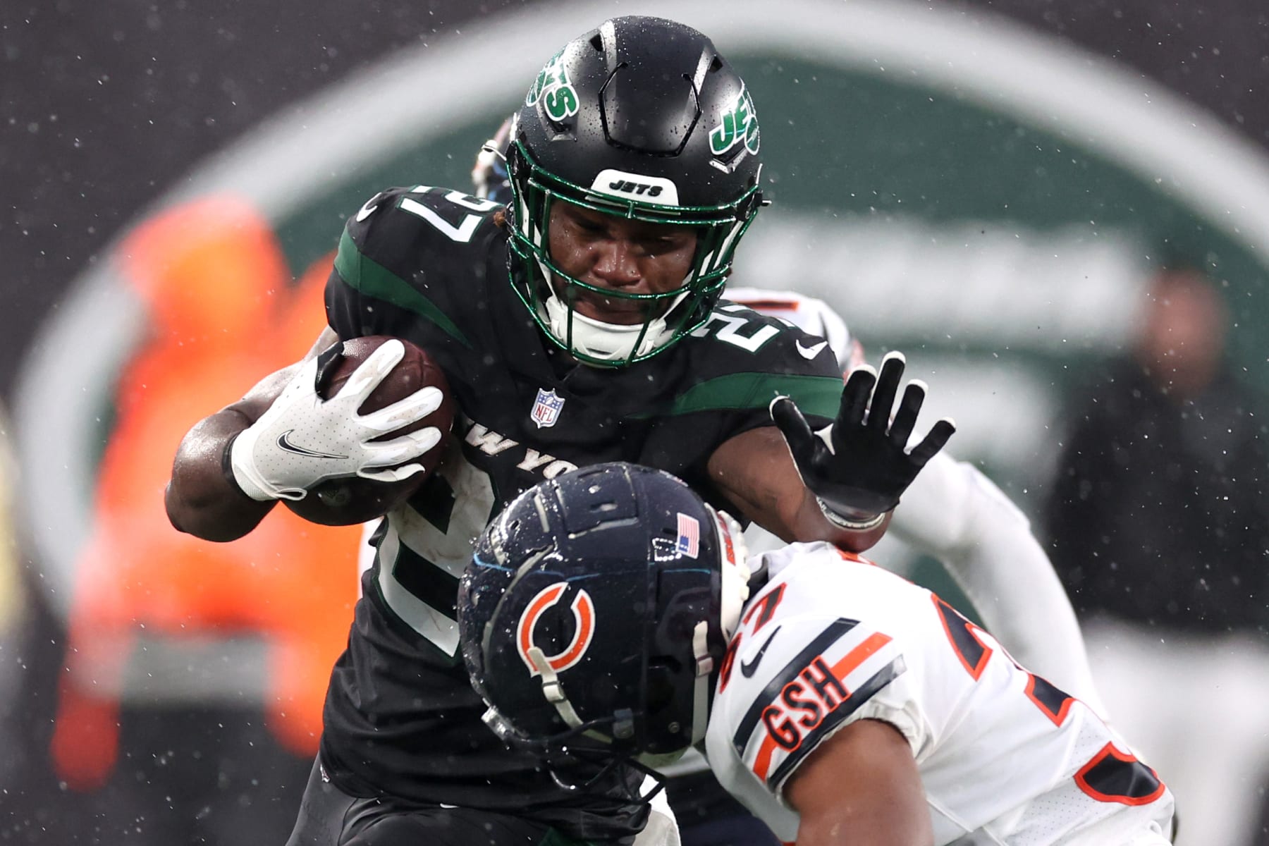 Jets RB Zonovan Knight