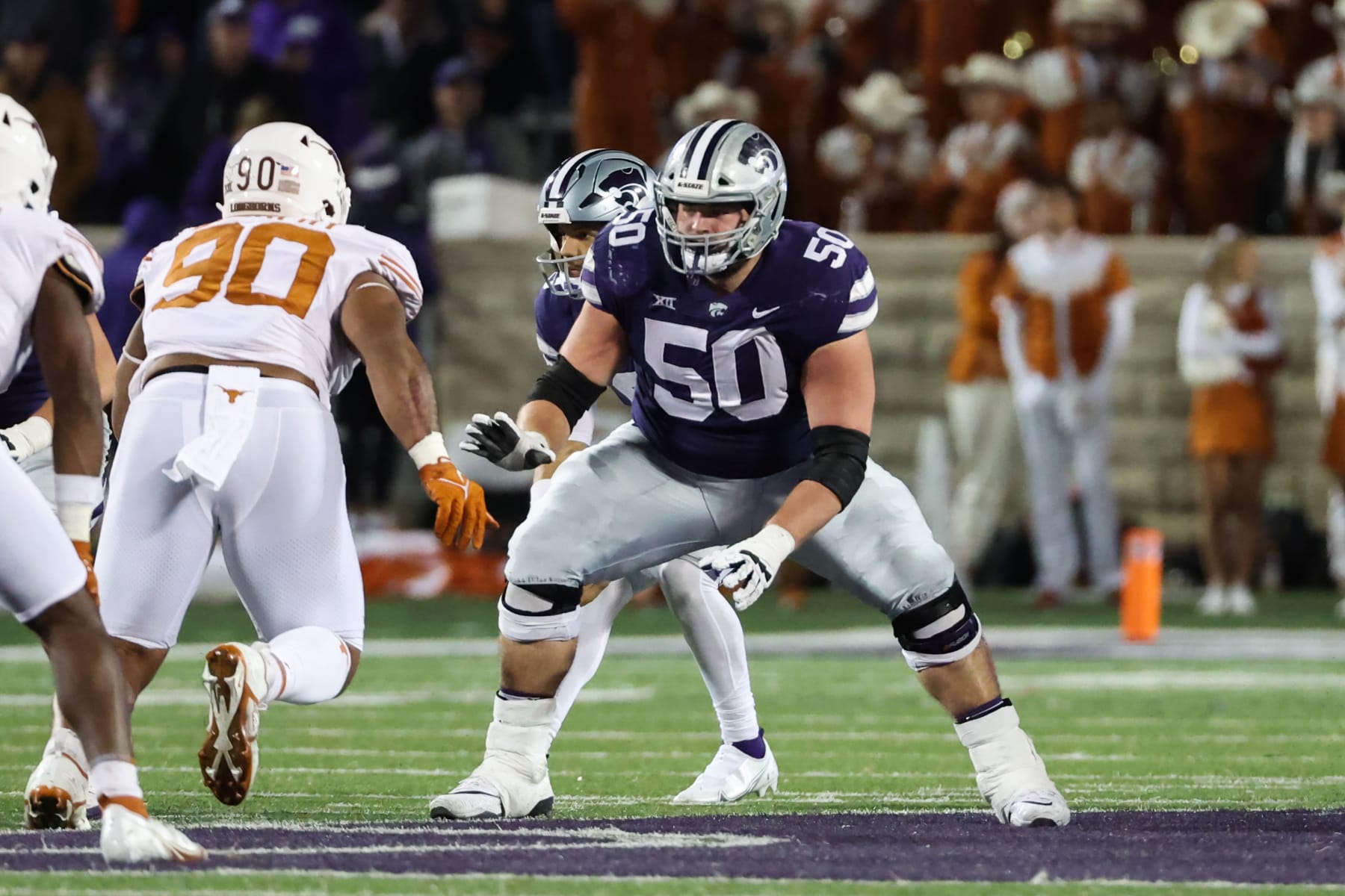 Football Football MANHATTAN, KS - NOVEMBER 05: Kansas State Wildcats offensive lineman Cooper Beebe (50) looks to block in the third quarter of a Big 12 college football game between the Texas Longhorns and Kansas State Wildcats on November 5, 2022 at Bill Snyder Family Stadium in Manhattan, KS. (Photo by Scott Winters/Icon Sportswire via Getty Images)