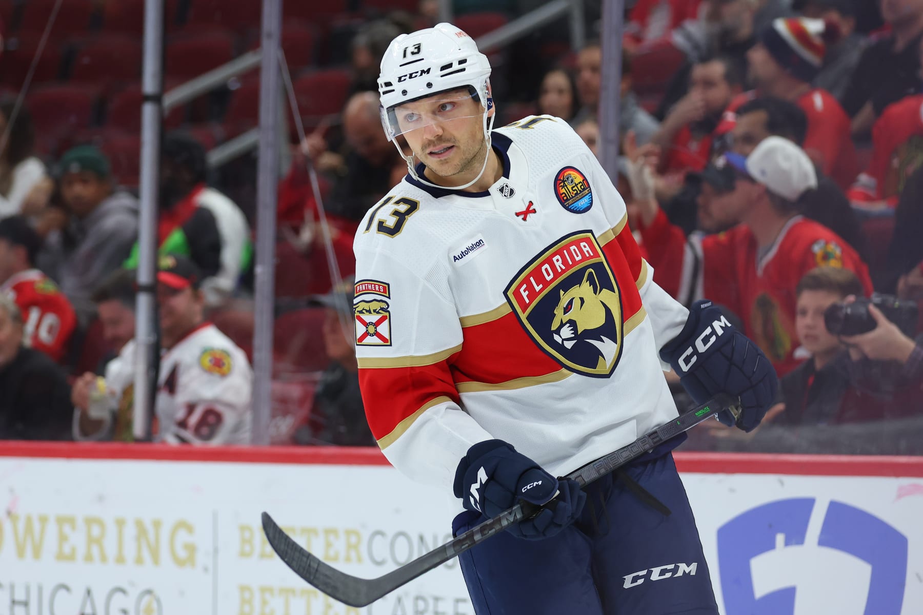 CHICAGO, ILLINOIS - OCTOBER 25: Sam Reinhart #13 of the Florida Panthers looks on against the Chicago Blackhawks during the first period at United Center on October 25, 2022 in Chicago, Illinois. (Photo by Michael Reaves/Getty Images)