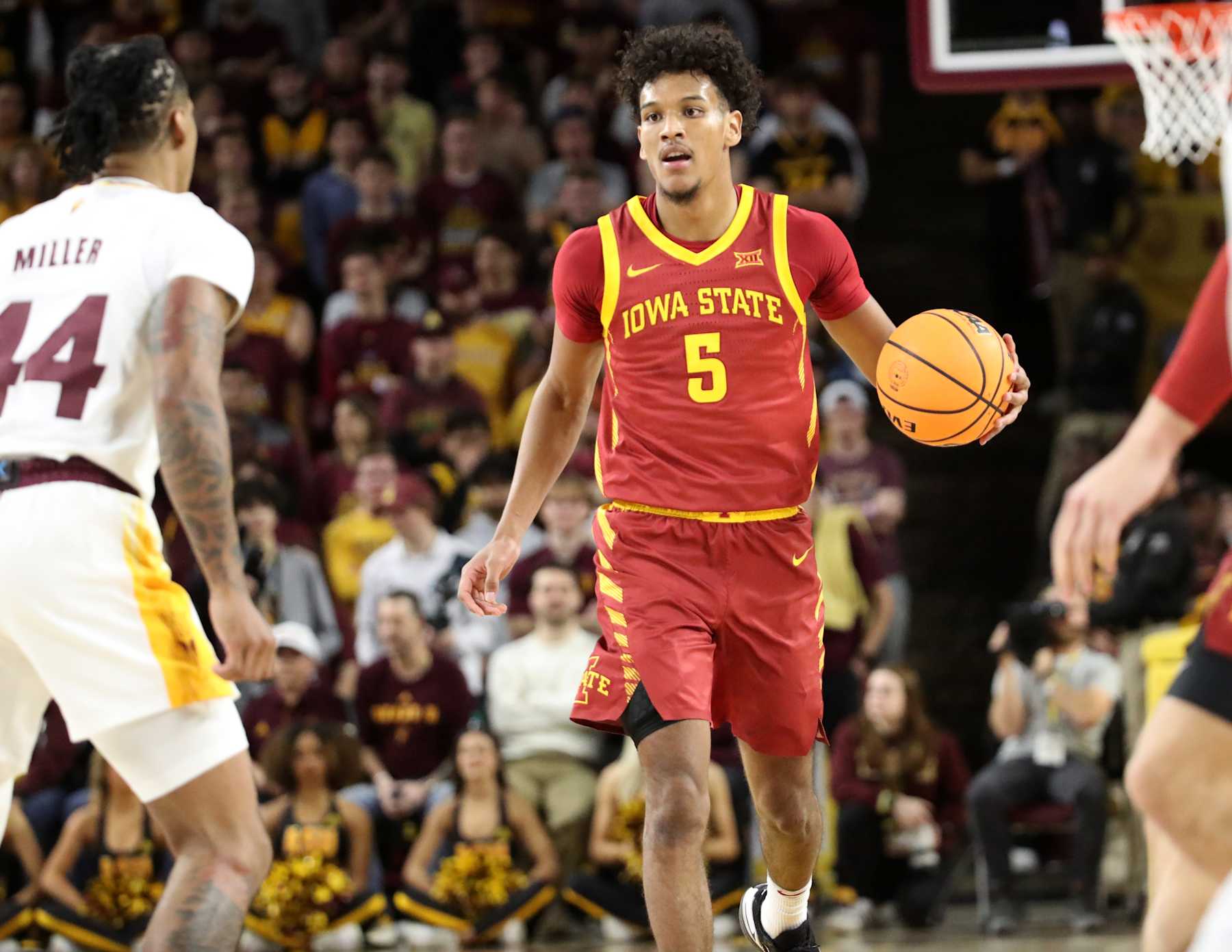 basketball basketball TEMPE, ARIZONA - JANUARY 25: Guard Curtis Jones #5 of the Iowa State Cyclones dribbles the ball up the court during the first half of the Iowa State Cyclones versus the Arizona State Sun Devils basketball game at Desert Financial Arena on January 25, 2025 in Tempe, Arizona. (Photo by Bruce Yeung/Getty Images)