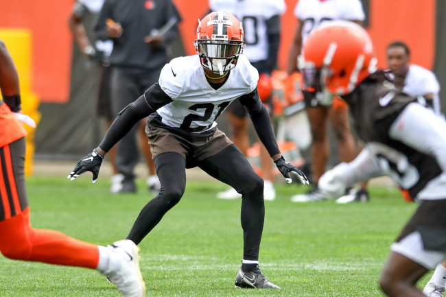 Browns CB Denzel Ward clears concussion protocol