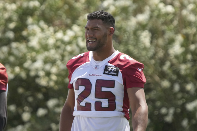 Joseph: Cardinals' big lead dictated LB Zaven Collins' workload vs