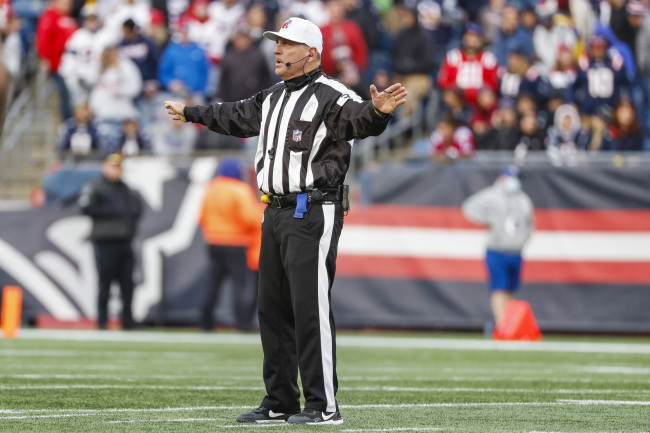 NFL on X: FINAL: Shutout win for the @Patriots in their throwback  uniforms! #DETvsNE #ForeverNE  / X