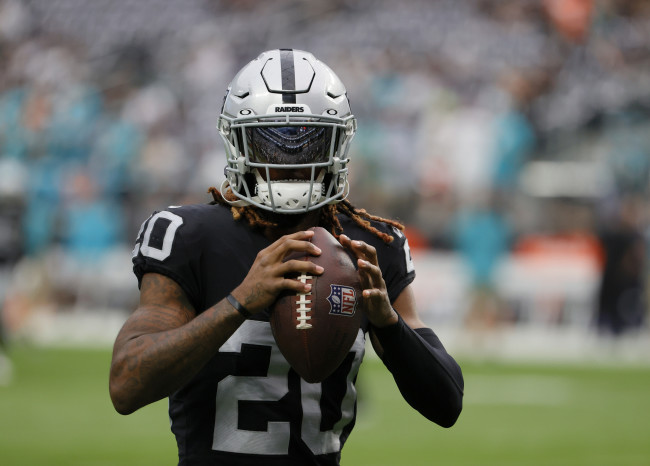 Raiders-Bills Week 2 preview: Injuries, news, score, odds and more - Silver  And Black Pride