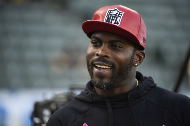 NFL Week 3 Bleacher Report Awards: Michael Vick Proves His Worth, News,  Scores, Highlights, Stats, and Rumors