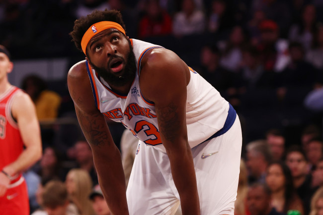 Knicks' Mitchell Robinson Says He's 'Very' Banged Up with Hip