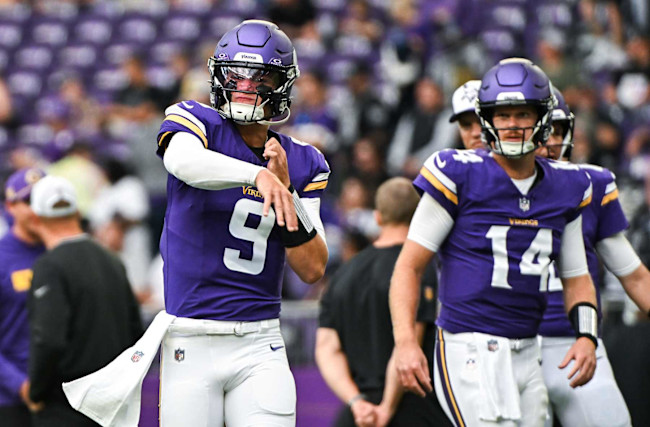 Pros and Cons for Vikings Re-Signing Sam Darnold vs. Starting J.J. McCarthy in 2025 