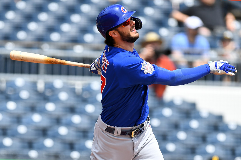 Chicago Cubs third baseman Kris Bryant (17), shortstop Javier Baez