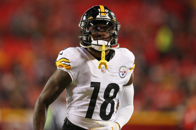 KANSAS CITY, MO - JANUARY 16: Pittsburgh Steelers running back