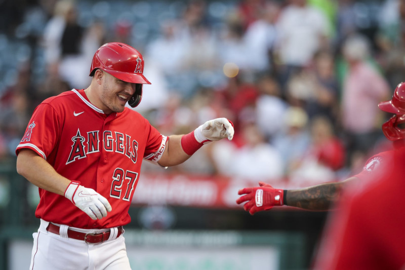 Angels' Mike Trout passes Yankees legend on all-time HR list 