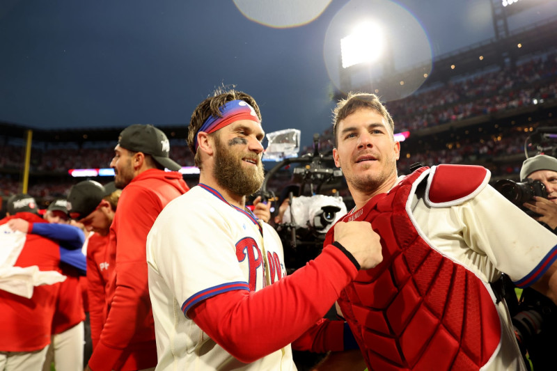 Phillies' Bryce Harper Closes In on His Second M.V.P. - The New York Times