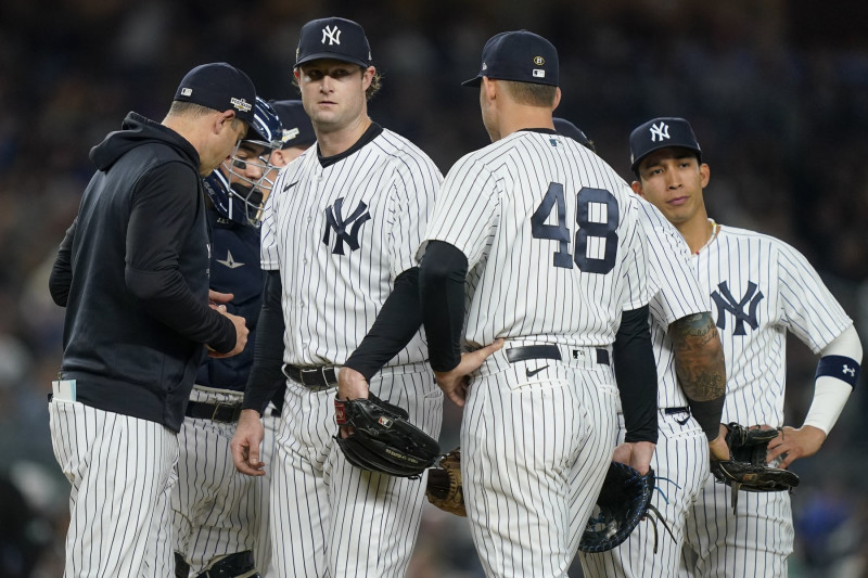BT: Yankees clearly broken on all levels of the organization