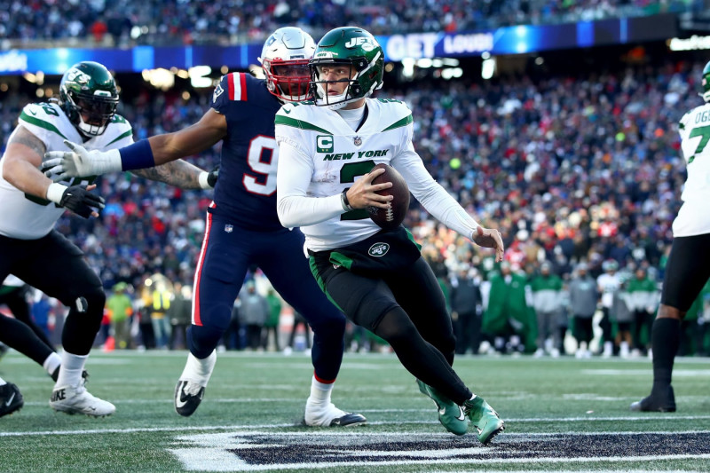 ESPN: Jets 'to Scour the Earth' for QB amid Aaron Rodgers, Zach Wilson  Trade Rumors, News, Scores, Highlights, Stats, and Rumors