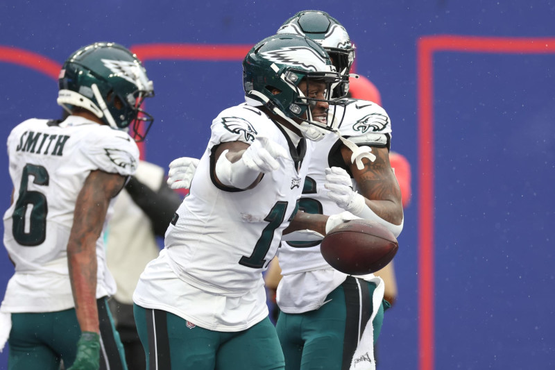 Eagles Leaving Their Doubters with Little Ammo After Dominant Victory over  Giants, News, Scores, Highlights, Stats, and Rumors