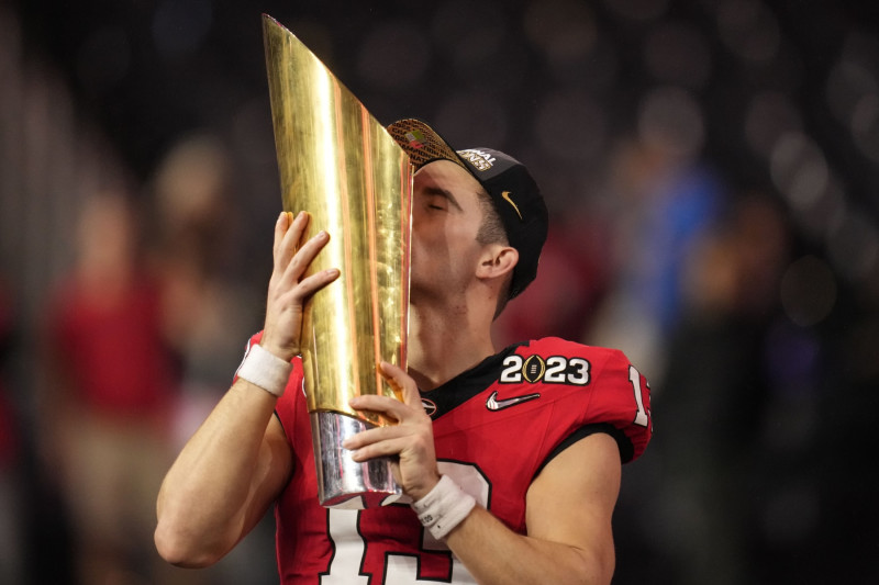 Stetson Bennett Apparently Didn't Graduate From Georgia Despite Being In  College For 6 Years