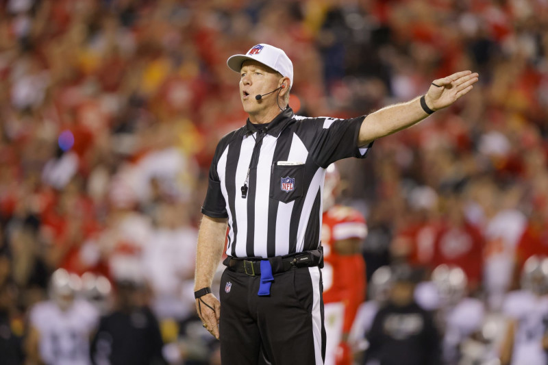 Carl Cheffers Named Head Referee for Super Bowl 57; Full Officiating