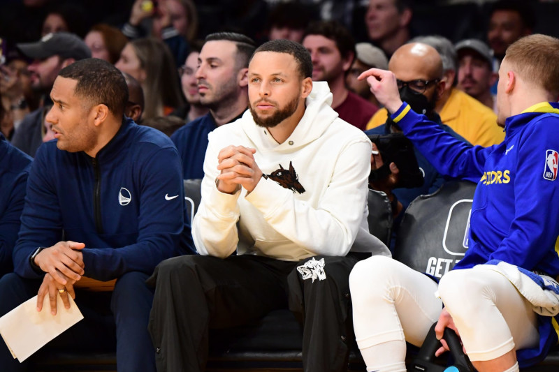 Steph Curry Reacts; Warriors Fans in 'Panic Mode' After Loss to LeBron  James, Lakers | News, Scores, Highlights, Stats, and Rumors | Bleacher  Report