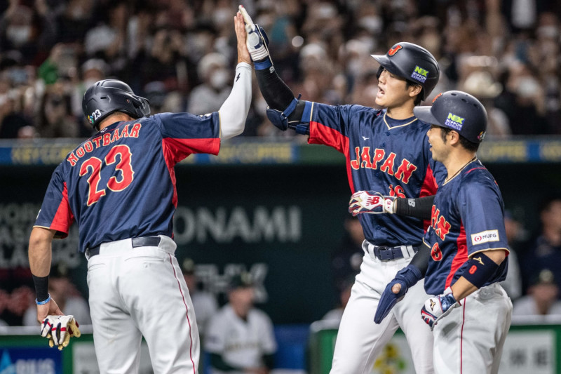 Ohtani hits the Pepper Grinder : r/Cardinals