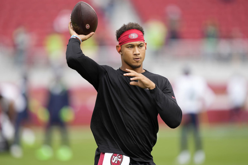 SANTA CLARA, CALIFORNIA - SEPTEMBER 18: Trey Lance #5 of the San Francisco 49ers warms up before the game against the Seattle Seahawks at Levi's Stadium on September 18, 2022 in Santa Clara, California. (Photo by Thearon W. Henderson/Getty Images)