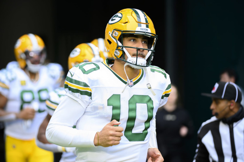 Aaron Rodgers in the Green Bay Packers all-white color rush uniform