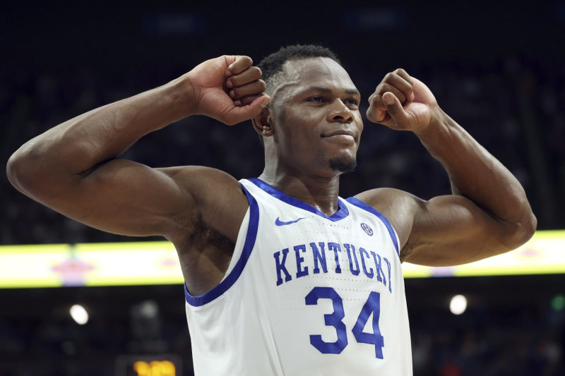 Kentucky's Oscar Tshiebwe to Stay in 2023 NBA Draft; Won 2021-22 National  POY | News, Scores, Highlights, Stats, and Rumors | Bleacher Report