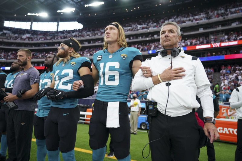 Jaguars' Andrew Wingard says Urban Meyer threatened to cut him for 'rookie  head coach' comment 