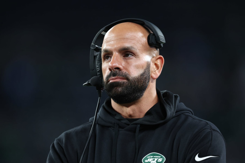 EAST RUTHERFORD, NEW JERSEY - NOVEMBER 06: Head coach Robert Saleh of the New York Jets reacts during the fourth quarter against the Los Angeles Chargers at MetLife Stadium on November 06, 2023 in East Rutherford, New Jersey. (Photo by Elsa/Getty Images)