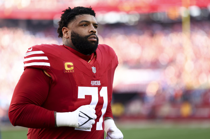 SANTA CLARA, CA - JANUARY 28: Trent Williams #71 of the San Francisco 49ers jogs to the bench prior to the NFC Championship NFL football game against the Detroit Lions at Levi's Stadium on January 28, 2024 in Santa Clara, California. (Photo by Kevin Sabitus/Getty Images)