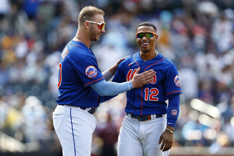 Pete Alonso (L) and Francisco Lindor (R)