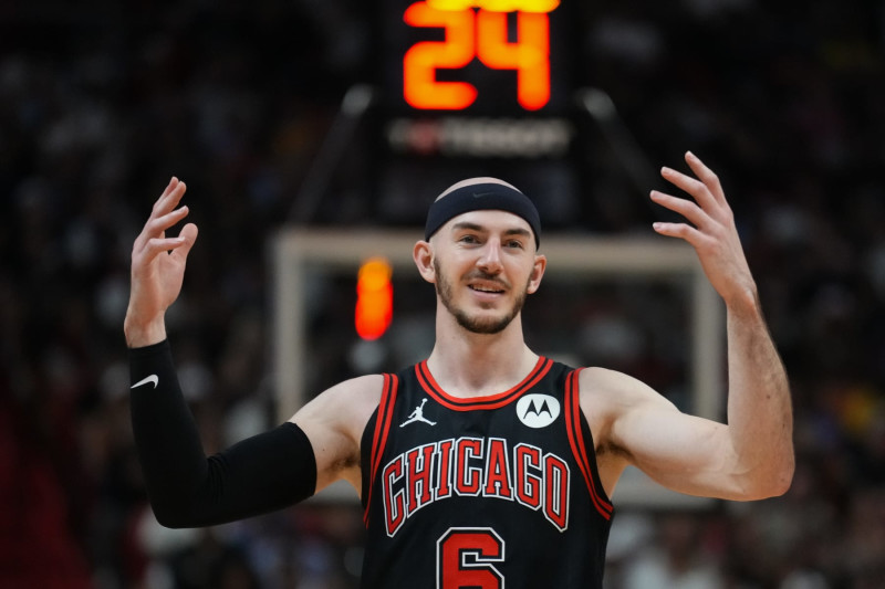 Bulls Alex Caruso Wins 2023 24 NBA Hustle Award News Scores Highlights Stats and Rumors Bleacher Report