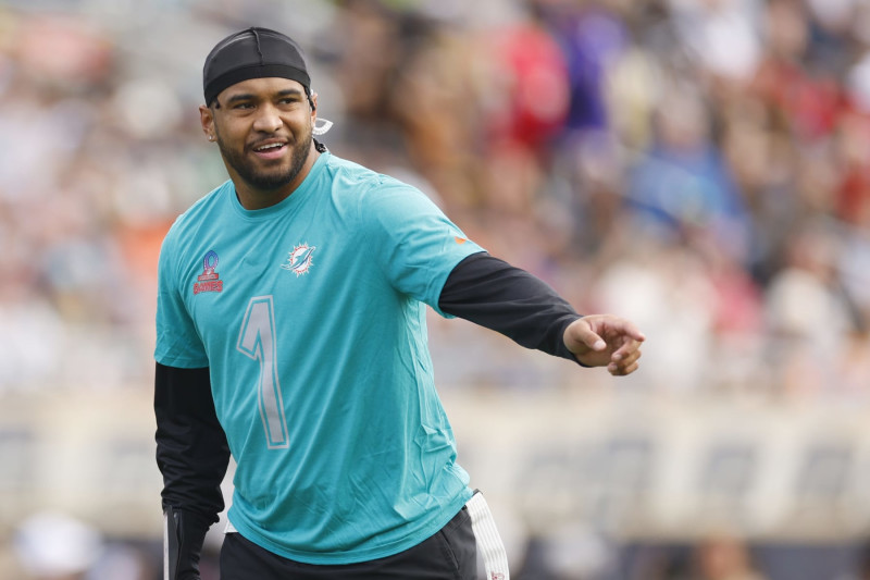 ORLANDO, FLORIDA - FEBRUARY 04: Tua Tagovailoa #1 of the Miami Dolphins and AFC reacts during the first half of the 2024 NFL Pro Bowl Games at Camping World Stadium on February 04, 2024 in Orlando, Florida. (Photo by Mike Ehrmann/Getty Images)