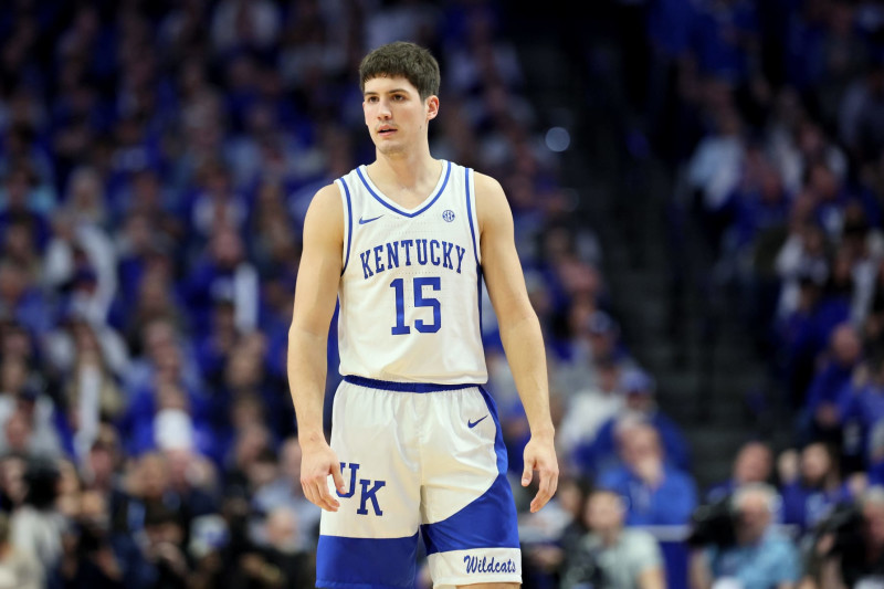 LEXINGTON, KENTUCKY - FEBRUARY 10: Reed Sheppard #15 of the Kentucky Wildcats in the second half against the Gonzaga Bulldogs  at Rupp Arena on February 10, 2024 in Lexington, Kentucky. (Photo by Andy Lyons/Getty Images)