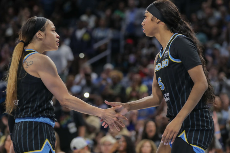 CHICAGO, IL - JUNE 04: Chennedy Carter #7 of the Chicago Sky and Angel Reese #5 of the Chicago Sky during he first half against the New York Liberty on June 4, 2024 at Wintrust Arena in Chicago, Illinois. (Photo by Melissa Tamez/ Icon Sportswire)