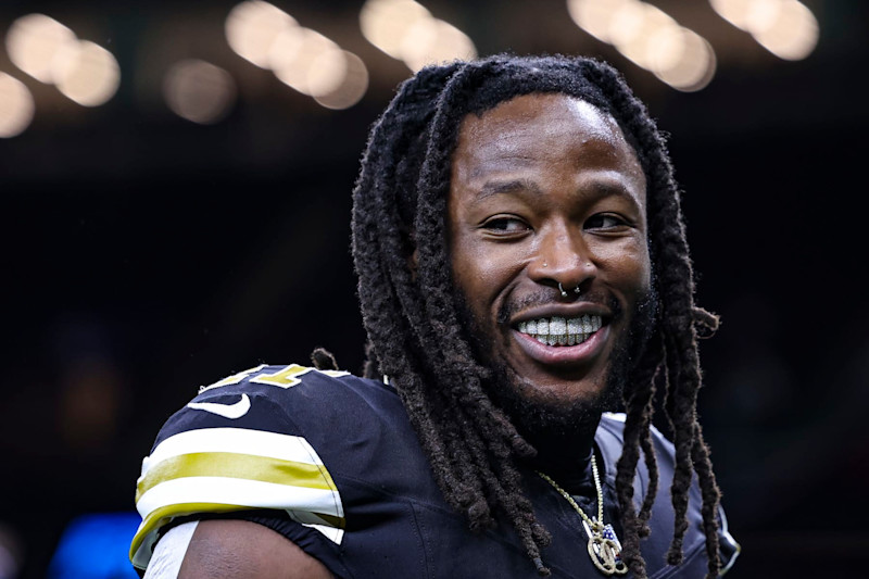 NEW ORLEANS, LA - DECEMBER 10: Alvin Kamara #41 of the New Orleans Saints warms up prior to an NFL football game against the Carolina Panthers at Caesars Superdome on December 10, 2023 in New Orleans, LA. (Photo by Perry Knotts/Getty Images)