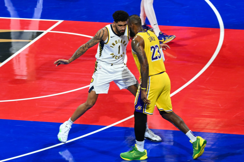 LAS VEGAS, NEVADA - DECEMBER 9: LeBron James (23) of Los Angeles Lakers and Obi Toppin (1) of Indiana Pacers in action during NBA In-Season Tournament Championship game between Los Angeles Lakers and Indiana Pacers at the T-Mobile Arena in Las Vegas, Nevada, United States on December 9, 2023. (Photo by Tayfun Coskun/Anadolu via Getty Images)