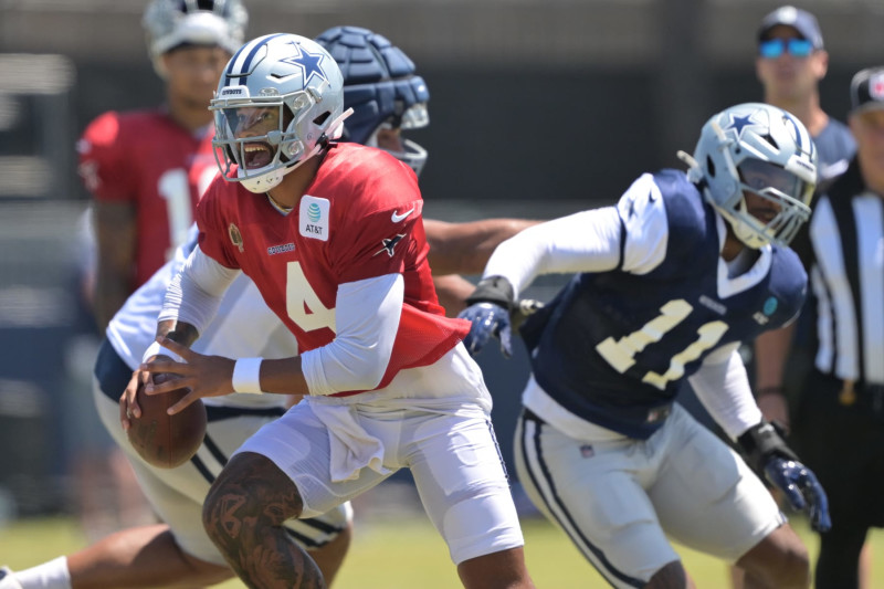 OXNARD, CALIFORNIA - AUGUST 6: Dak Prescott #4 of the Dallas Cowboys participates in drills during NFL training camp at River Ridge Fields on August 6, 2024 in Oxnard, California. (Photo by Jayne Kamin-Oncea/Getty Images)