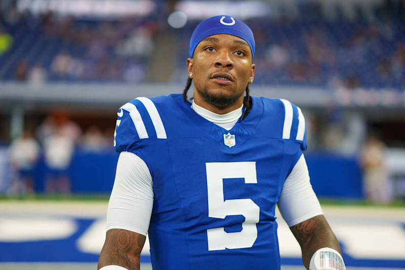 INDIANAPOLIS, IN - AUGUST 11: Quarterback Anthony Richardson #5 of the Indianapolis Colts looks up during warmups prior to an NFL preseason football game against the Denver Broncos at Lucas Oil Stadium on August 11, 2024 in Indianapolis, Indiana. (Photo by Todd Rosenberg/Getty Images)