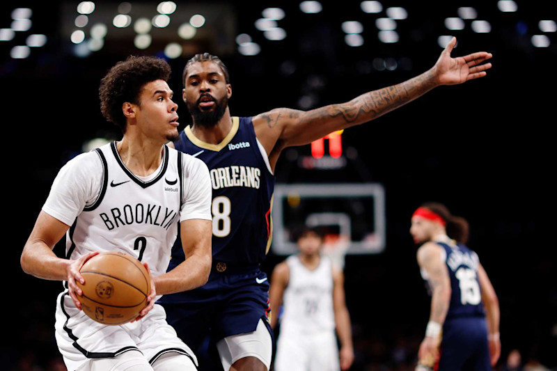 NEW YORK, NEW YORK - MARCH 19: Cameron Johnson #2 of the Brooklyn Nets looks to pass as Naji Marshall #8 of the New Orleans Pelicans defends during the second half at Barclays Center on March 19, 2024 in the Brooklyn borough of New York City. The Pelicans won 104-91. NOTE TO USER: User expressly acknowledges and agrees that, by downloading and/or using this Photograph, user is consenting to the terms and conditions of the Getty Images License Agreement. (Photo by Sarah Stier/Getty Images)