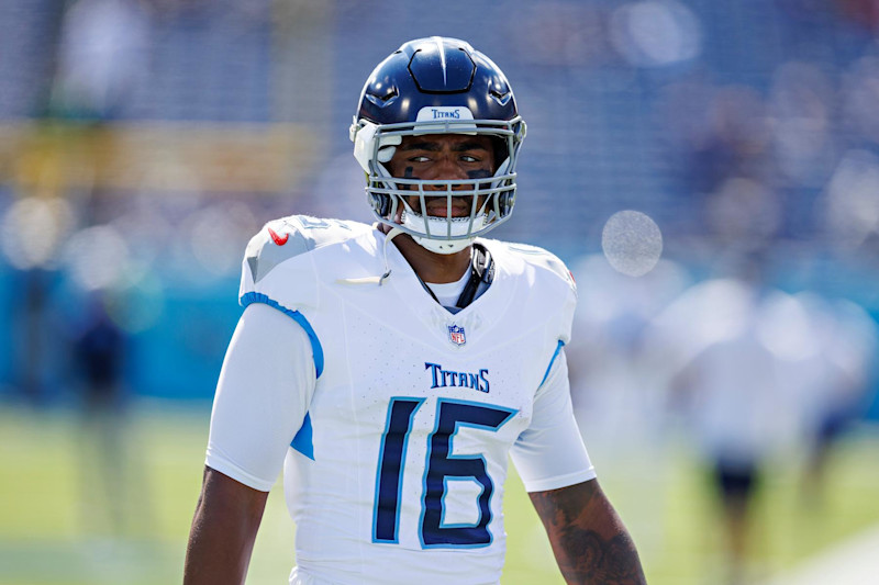 NASHVILLE, TENNESSEE - SEPTEMBER 15: Treylon Burks #16 of the Tennessee Titans warms up before a game against the New York Jets at Nissan Stadium on September 15, 2024 in Nashville, Tennessee. The Jets defeated the Titans 24-17. (Photo by Wesley Hitt/Getty Images)