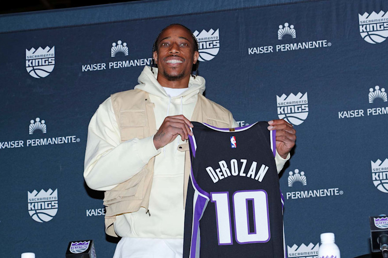 SACRAMENTO, CA - JULY 9: DeMar DeRozan #10 of the Sacramento Kings addresses the media on July 9, 2024 at the Golden 1 Center in Sacramento, California. NOTE TO USER: User expressly acknowledges and agrees that, by downloading and/or using this Photograph, user is consenting to the terms and conditions of the Getty Images License Agreement. Mandatory Copyright Notice: Copyright 2024 NBAE (Photo by Rocky Widner/NBAE via Getty Images)