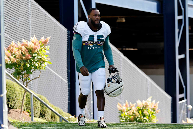 FOXBOROUGH, MA - AUGUST 13: Philadelphia Eagles linebacker Devin White (45) during joint training camp between the New England Patriots and the Philadelphia Eagles on August 13, 2024, at Gillette Stadium in Foxborough, Massachusetts. (Photo by Fred Kfoury III/Icon Sportswire via Getty Images)