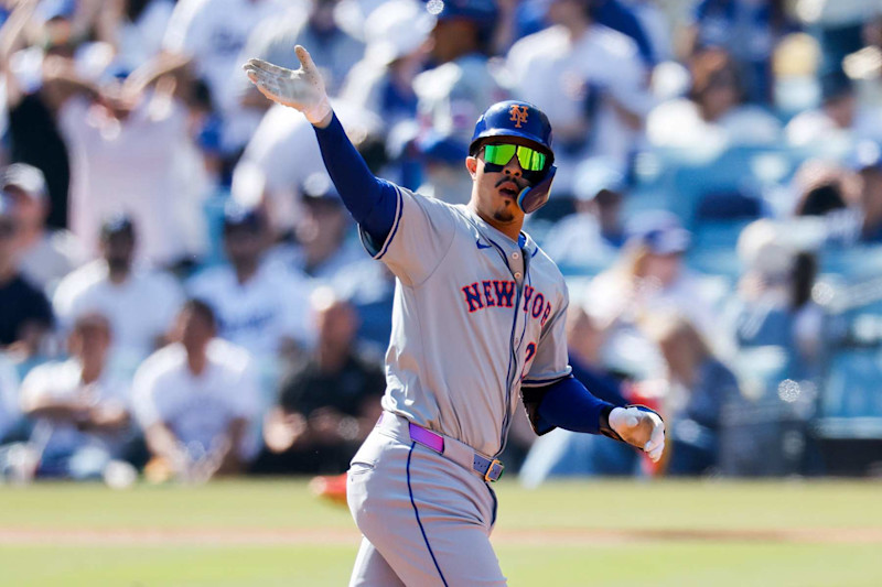 LOS ANGELES, CALIFORNIA - OCTOBER 14: Mark Vientos #27 of the New York Mets rounds first after hitting a grand slam during the second inning in game two of the National League Championship Series against the Los Angeles Dodgers  at Dodger Stadium on Monday, Oct. 14, 2024 in Los Angeles. (Gina Ferazzi / Los Angeles Times via Getty Images)