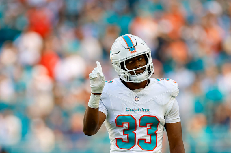 MIAMI GARDENS, FLORIDA - DECEMBER 17: Eli Apple #33 of the Miami Dolphins reacts during a game against the New York Jets at Hard Rock Stadium on December 17, 2023 in Miami Gardens, Florida. (Photo by Brandon Sloter/Image Of Sport/Getty Images)