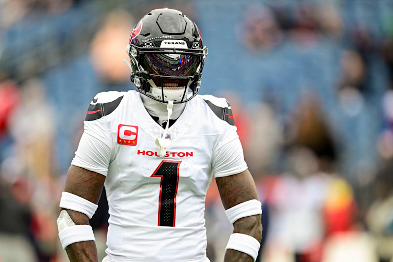 FOXBOROUGH, MASSACHUSETTS - OCTOBER 13: Stefon Diggs #1 of the Houston Texans warms up prior to playing the New England Patriots at Gillette Stadium on October 13, 2024 in Foxborough, Massachusetts. (Photo by Maddie Malhotra/Getty Images)